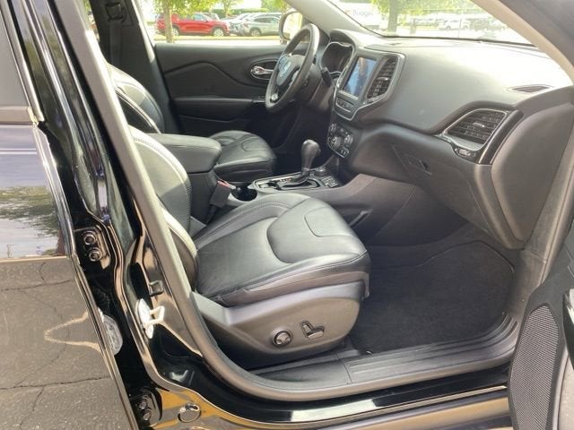 2023 Jeep Cherokee Altitude Lux
