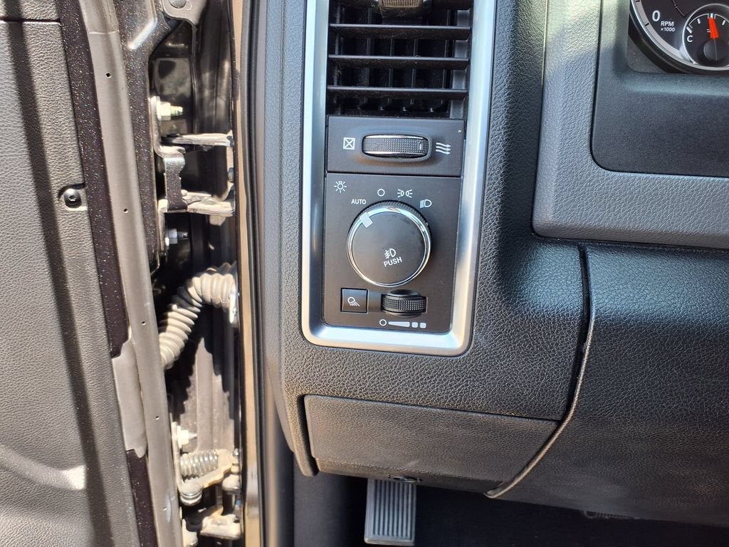 2016 RAM 1500 Big Horn