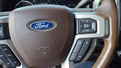 2017 Ford Super Duty F-250 SRW Lariat