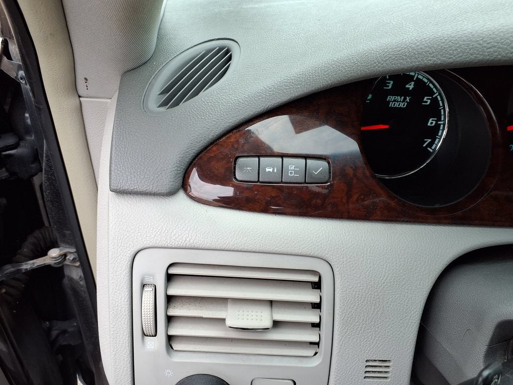 2011 Buick Lucerne CXL