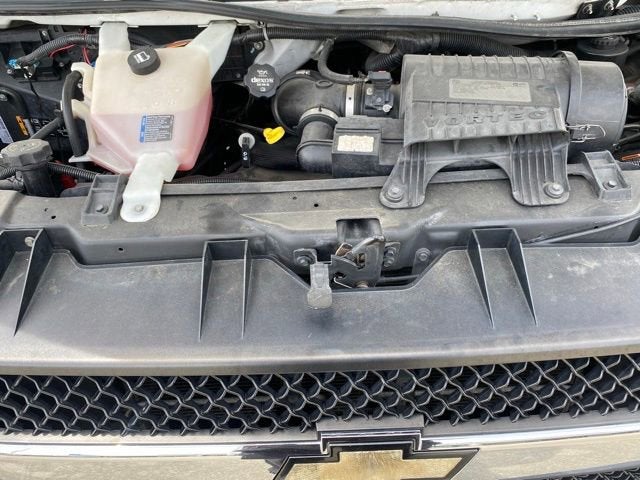 2016 Chevrolet Express Passenger 3500 LT