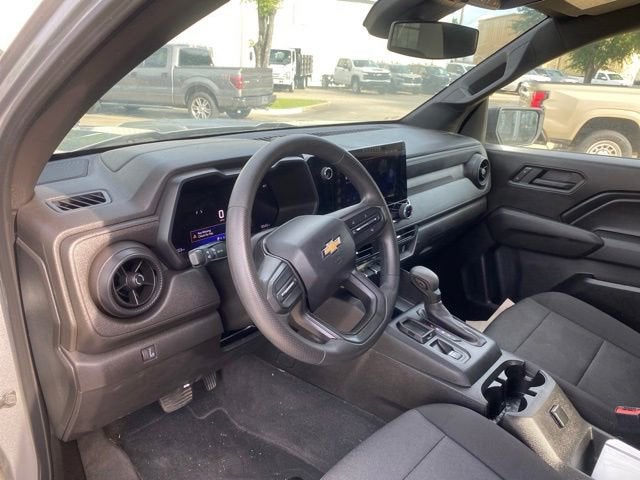 2024 Chevrolet Colorado WT
