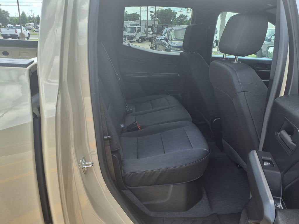 2023 Chevrolet Colorado WT