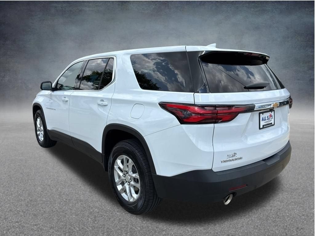 2022 Chevrolet Traverse LS