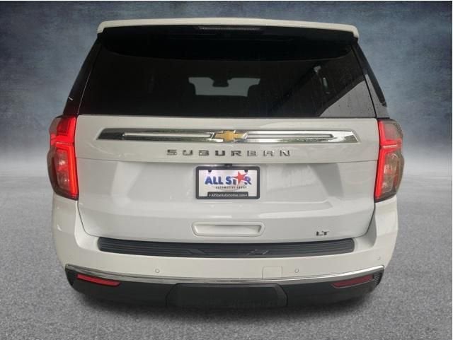 2024 Chevrolet Suburban LT