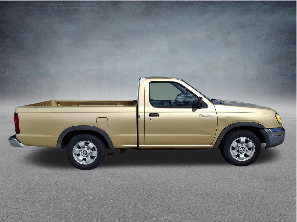 1998 Nissan Frontier 2WD XE