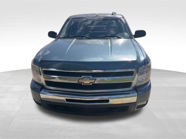 2007 Chevrolet Silverado 1500 LT w/1LT