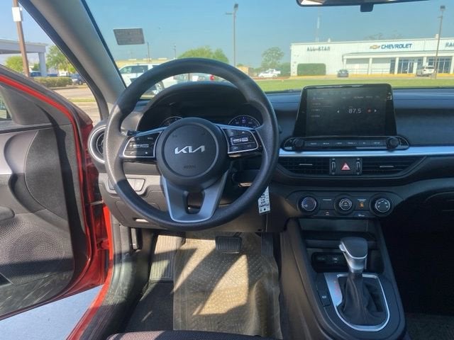 2023 Kia Forte LXS