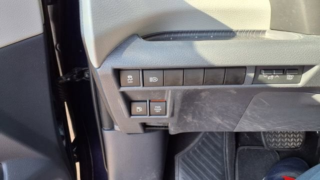 2022 Toyota Sienna LE