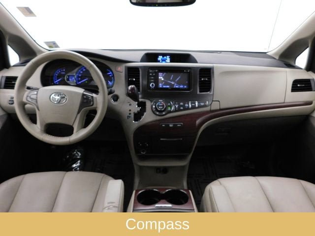 2014 Toyota Sienna XLE