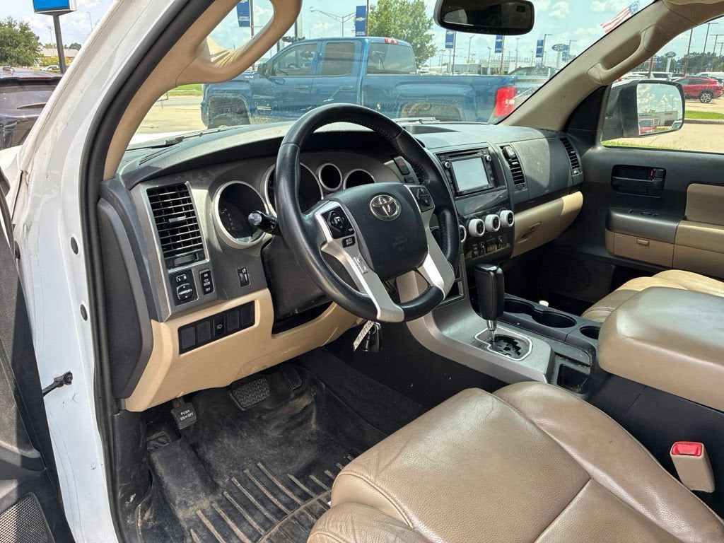 2017 Toyota Sequoia SR5