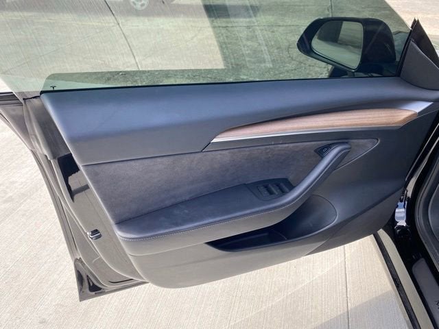 2023 Tesla Model 3 NA