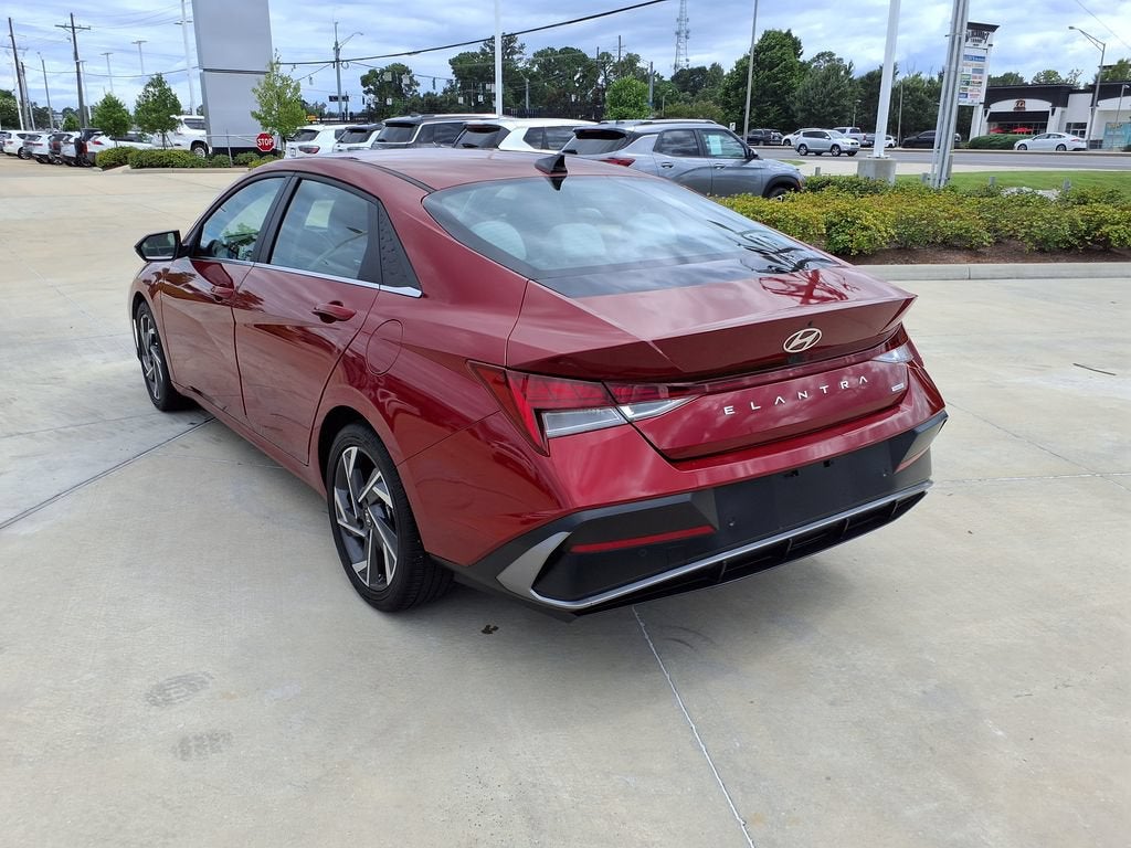 2024 Hyundai Elantra Hybrid Limited