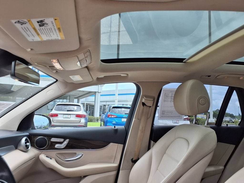 2022 Mercedes-Benz GLC GLC 300