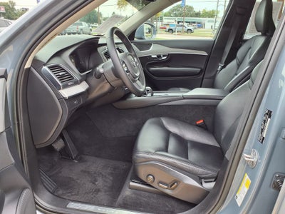 2023 Volvo XC90 Core