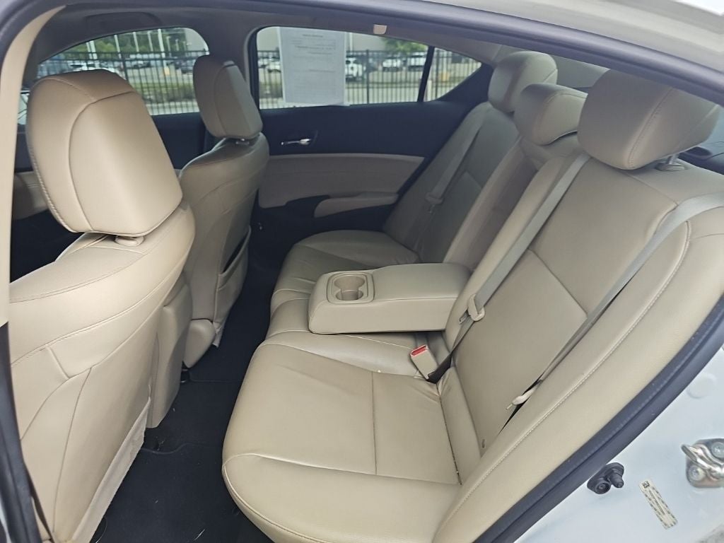 2017 Acura ILX Base