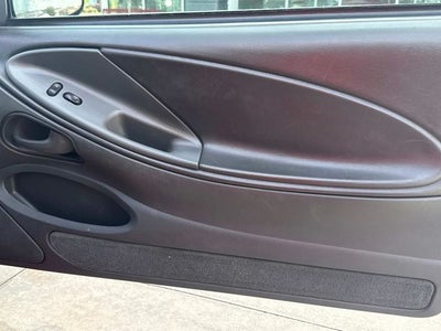 2004 Ford Mustang Mach 1 Premium