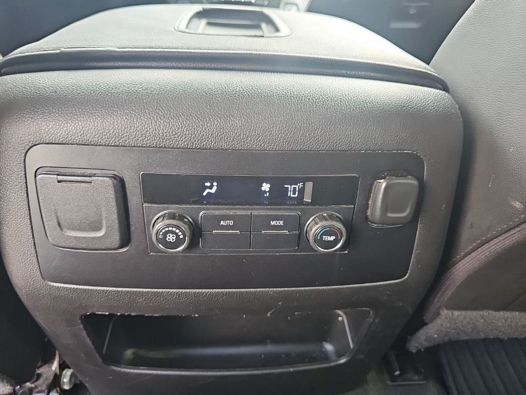 2016 Chevrolet Suburban LT