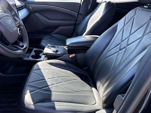 2022 Ford Mustang Mach-E Select