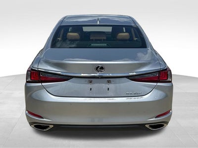 2022 Lexus ES 350