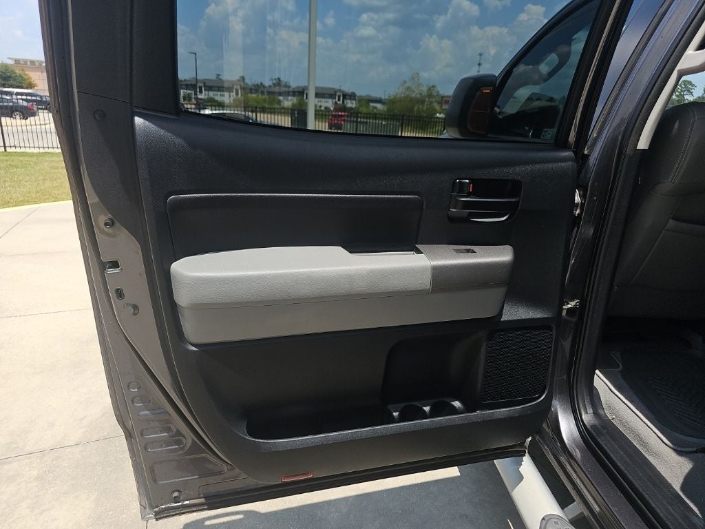 2011 Toyota Tundra Grade CrewMax