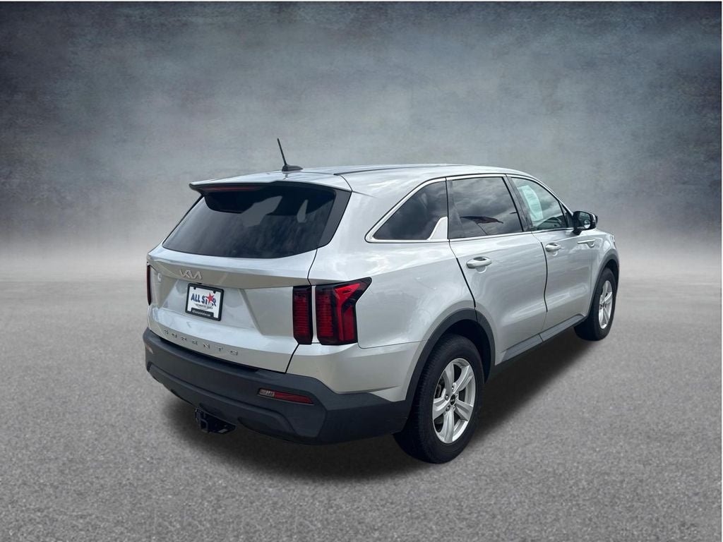 2022 Kia Sorento LX
