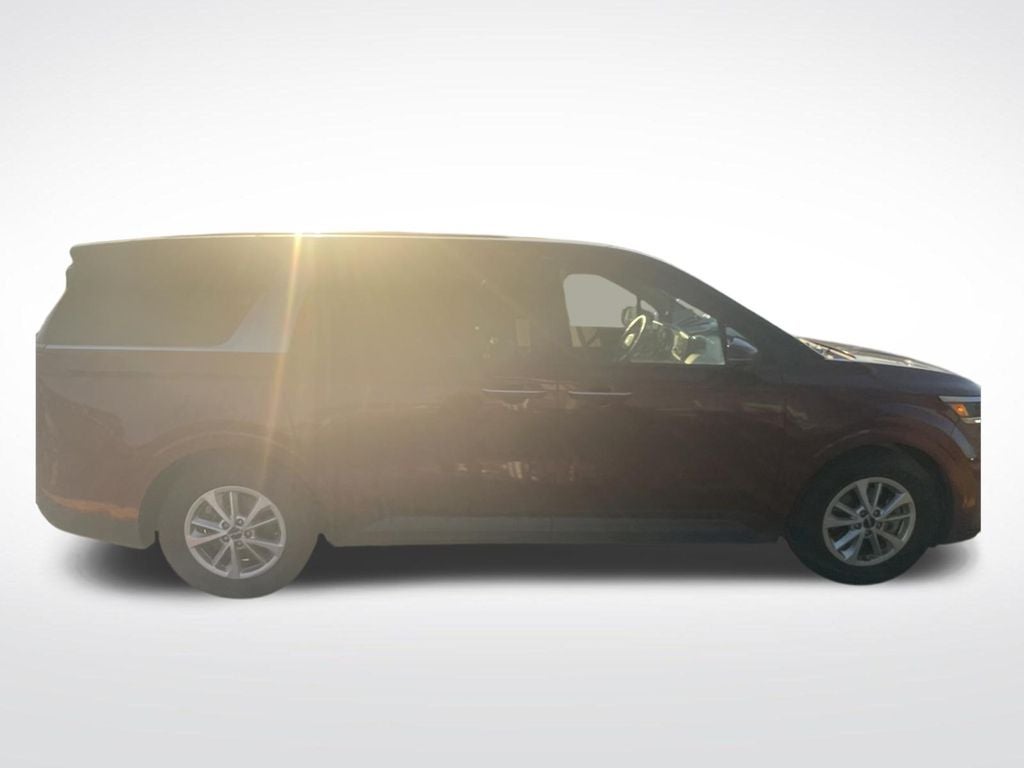 2022 Kia Carnival LXS