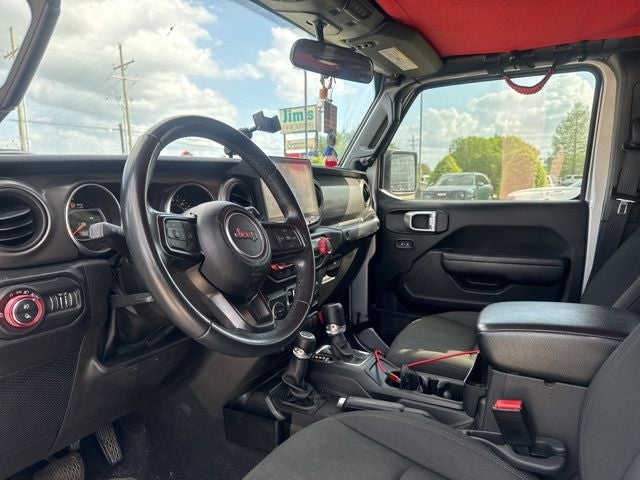 2022 Jeep Gladiator Sport