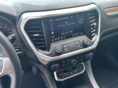 2022 GMC Acadia SLE