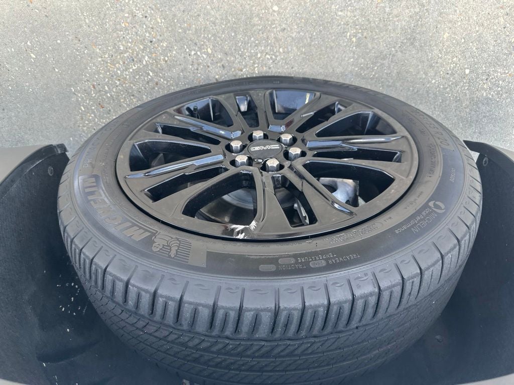 2022 GMC Acadia SLE
