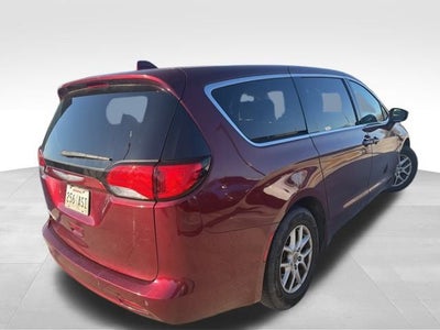 2017 Chrysler Pacifica LX