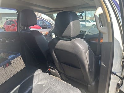 2013 Lincoln MKX Base