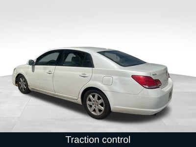 2010 Toyota Avalon XLS