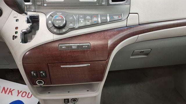 2011 Toyota Sienna Base