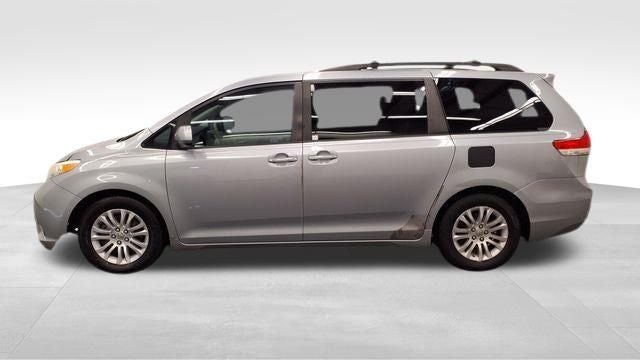 2011 Toyota Sienna Base