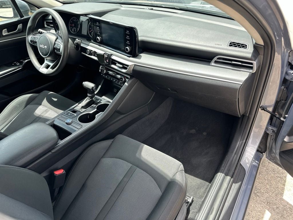 2022 Kia K5 LXS