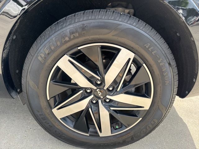 2022 Kia Sorento EX