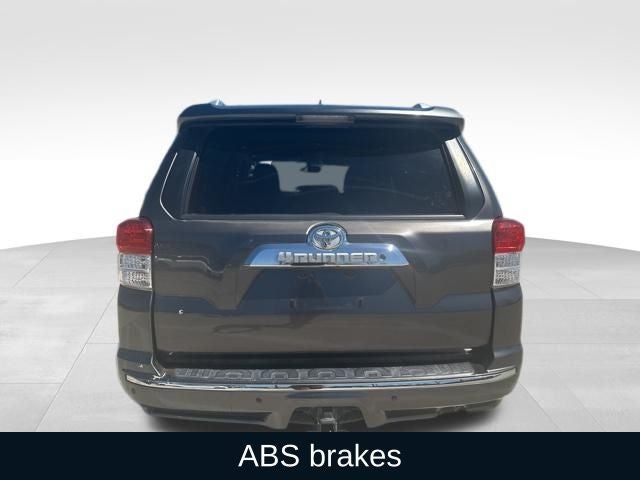 2013 Toyota 4Runner SR5