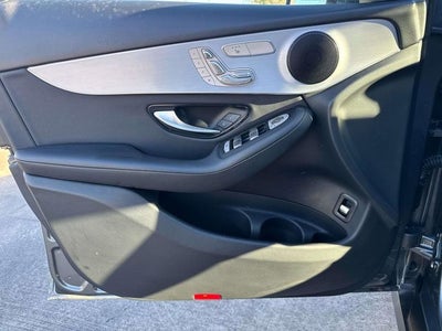 2021 Mercedes-Benz GLC GLC 300