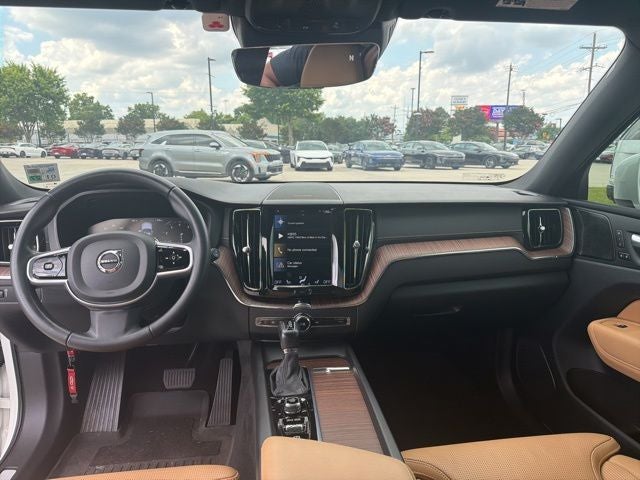 2021 Volvo XC60 T5 Inscription