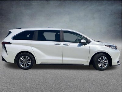 2024 Toyota Sienna Limited 7 Passenger