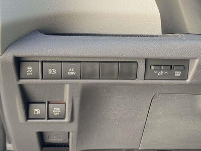 2024 Toyota Sienna Limited 7 Passenger