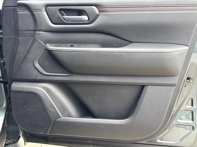 2025 Nissan Armada SL