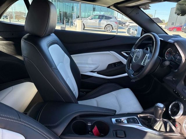 2024 Chevrolet Camaro 2LT