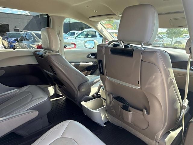 2019 Chrysler Pacifica Touring L Plus