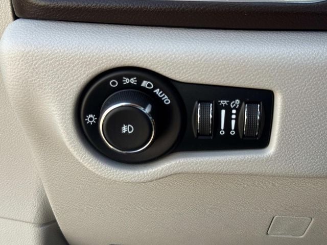 2019 Chrysler Pacifica Touring L Plus