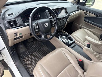 2022 Honda Pilot Touring 7-Passenger