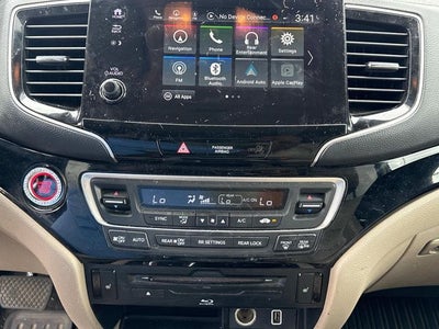 2022 Honda Pilot Touring 7-Passenger
