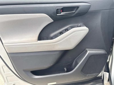 2021 Toyota Highlander L