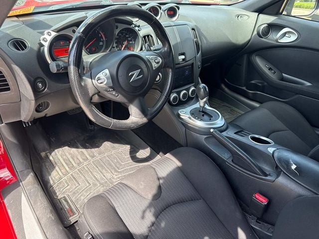 2016 Nissan 370Z Sport
